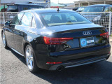 A4 2.0 TFSI クワトロ スポーツ Sラインパッケージ 4WD