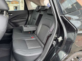 後部座席も広々としてます