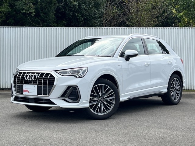 Q3 35 TFSI Sライン