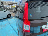 店内の入り口からお手洗いまで全てバリアフリーのため、車椅子をお使いのお客様や足が不自由なお客様もご安心してご来店いただけます。