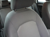 Audi正規ディーラーが高品質をお約束。高度な訓練・教育を受けたAudi専任メカニックが、100項目にもおよぶ精密な点検を実施いたします。すべてをクリアしたAudi車だけが、あなたのお手元に届けられるのです。