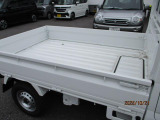 大きく長い荷物も積めます。