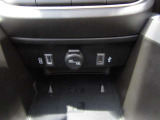 JEEP認定中古車延長保証制度もございます。 お客様のご希望により、保証期間を有償にて更に一年間延長することが可能です。安心なカーライフをお約束します。詳細はスタッフまでお気軽にお問合せ下さい。