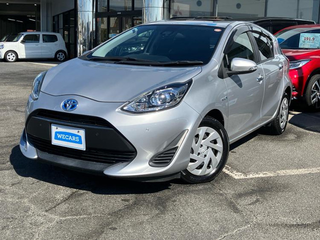 アクア 1.5 S スタイルブラック