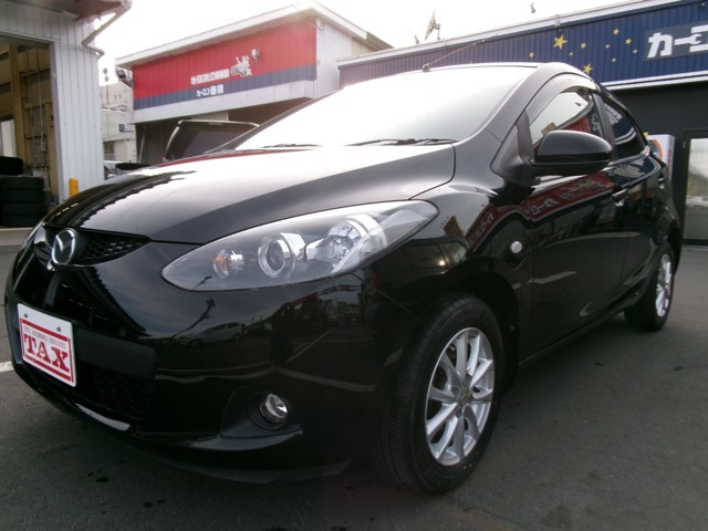 デミオ1.3 13C-V HIDエディション