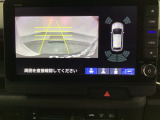 バックでの車庫入れも安心です! リアカメラが付いているバックモニター付のナビを装備しております。バンパーについているソナーや、操作線もついており距離感も画面から確認できます。