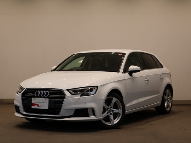 A3スポーツバック2.0 TFSI クワトロ スポーツ 4WD