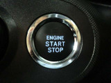 スマートキー&プッシュスタートシステムです!ボタンを押すだけでエンジンのON、OFFが出来ます!とっても便利ですよ