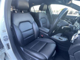 GLAクラス GLA220 4マチック 4WD 4WD 本革シート