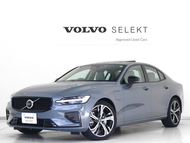 S60リチャージ PHEV T6 AWD アルティメット 4WDラグイン ハイブリッド