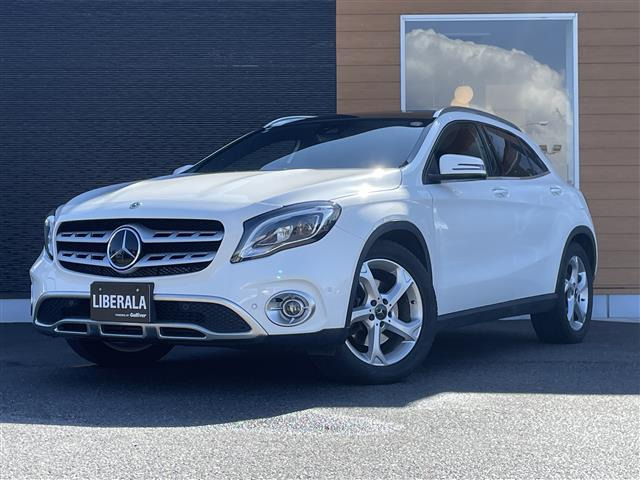 GLAクラス GLA220 4マチック 4WD 4WD 本革シート