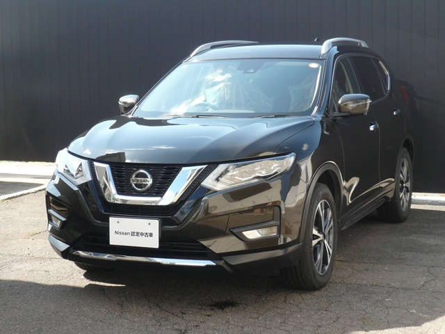 エクストレイル2.0 20Xi レザーエディション 4WD