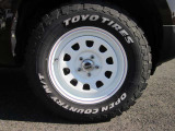 TOYOオープンカントリーM/T225/75r16