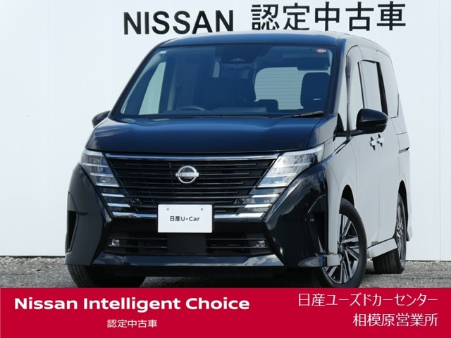 セレナ 1.4 e-POWER ハイウェイスター V