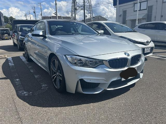 M4クーペ3.0本革シート 修復歴無し