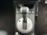 シフト周りの写真です、ヘタリもありません。