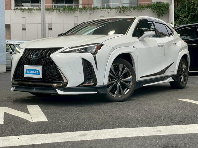 UX250h Fスポーツ 4WD