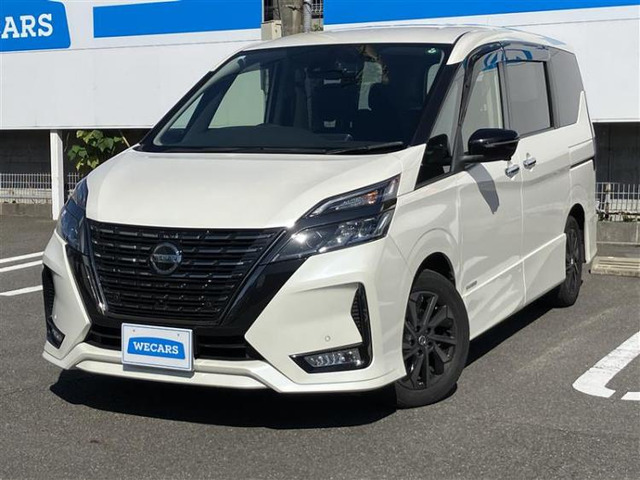 セレナ2.0 ハイウェイスター V アーバンクロム