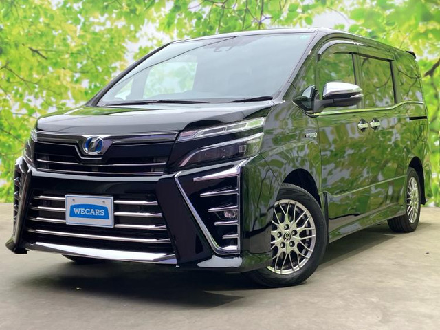 ヴォクシー 1.8 ハイブリッド ZS 煌II （DAA-ZWR80W）