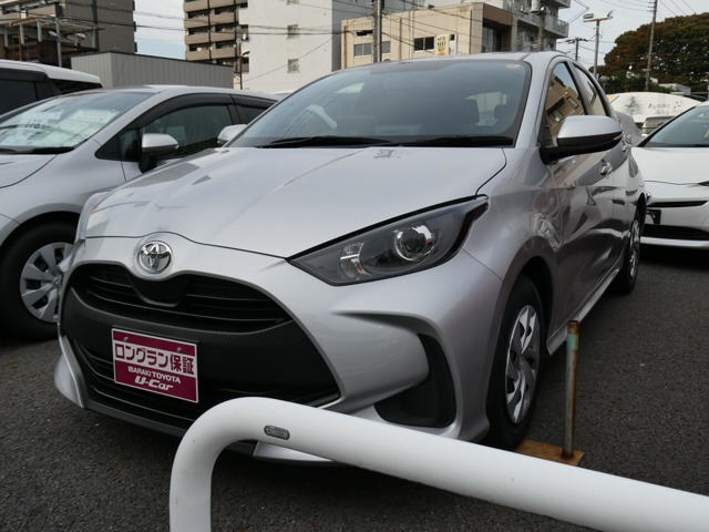 ヤリス1.0 X Bパッケージ