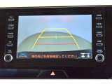 バックガイドモニターで、後方を確認しながら安心して駐車することができます。運転初心者も熟練者も必須の機能ですよ!