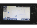 ナビは純正品。フルセグテレビ・CD・DVD・Bluetooth・SDオーディオ対応。