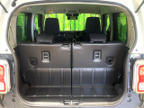 普段のお買い物や通勤、送迎等に十分な荷室スペースを確保しております。セカンドシートを倒すと、大きな荷物の積載も可能です♪