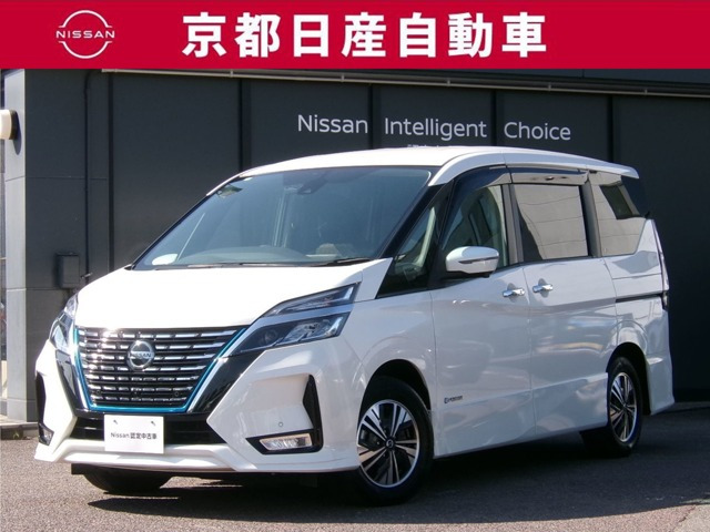 セレナ 1.2 e-POWER ハイウェイスター V 