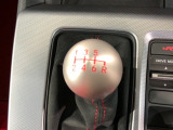 6速ミッションのフロアシフトです。