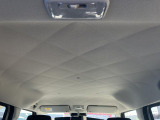キルティング模様の車内ルーフはお洒落なインテリア☆