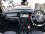 ミニ クーパー 5ドア DCT