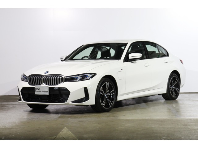 3シリーズセダン330e Mスポーツ