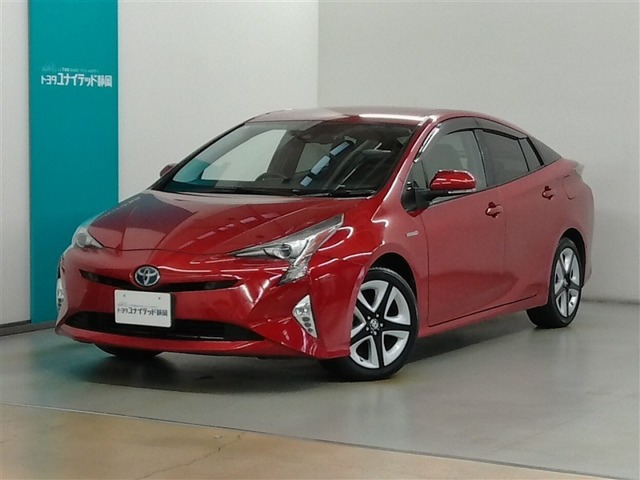 プリウス1.8 A ツーリングセレクション E-Four 4WD