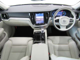 V60 ウルトラ T6  AWD プラグインハイブリッド 4WD 