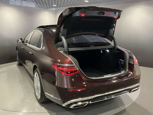 メルセデス・マイバッハ Sクラス S580 4マチック ファーストクラス