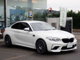 BMW在庫保有台数常時100台以上!ご来店の際はBMW本店(厚木市下荻野140-1)にご来店ください!弊社自慢の全天候型ショールーム!BMW在庫保有台数常時100台以上ございます!
