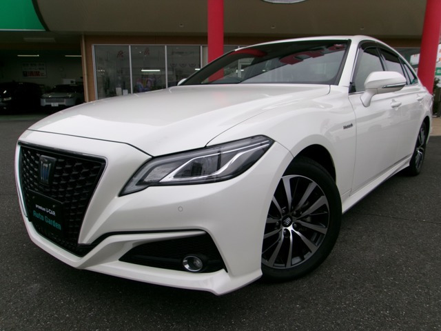 クラウン ハイブリッド 2.5 S Cパッケージ 