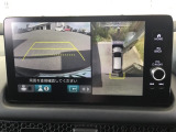 マルチビューカメラを搭載ですので、まるで見下ろし映像のように車両の周囲を確認できます。