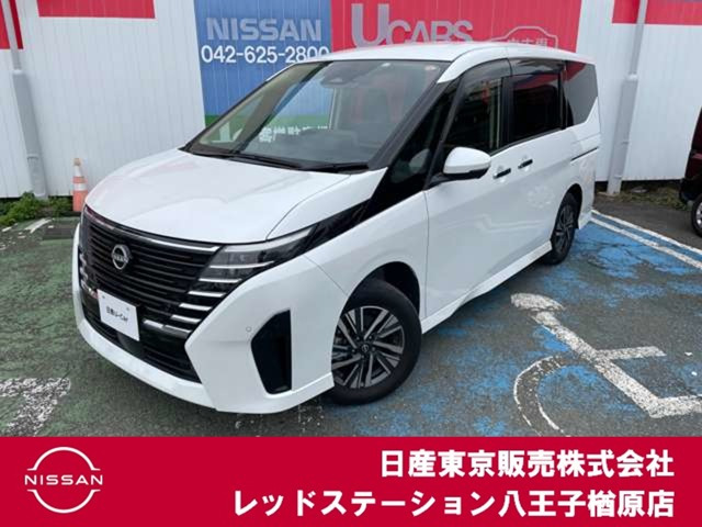 セレナ 2.0 ハイウェイスターV 4WD 