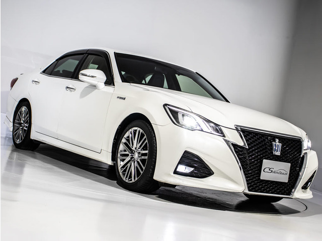 即決★クラウン★アスリート★ハイブリッド★210/フェンダー左★シルバー クラウンアスリート 2.5 G i-Four 4WDの燃費｜中古車なら