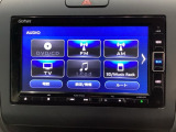 ナビゲーションはフルセグTV、インターナビ対応のGathers純正メモリーナビを搭載しています。Bluetoothオーディオ機能がありますので、スマートフォンなどの音楽も再生できます。