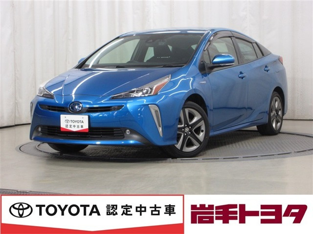 プリウス1.8 S ツーリングセレクション E-Four 4WD