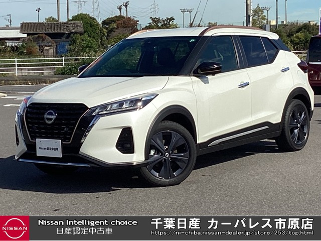 キックス1.2 X FOUR 90周年記念車 (e-POWER) 4WD