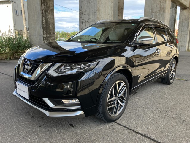 エクストレイル2.0 モード・プレミア ハイブリッド ハイコントラスト インテリア 4WD