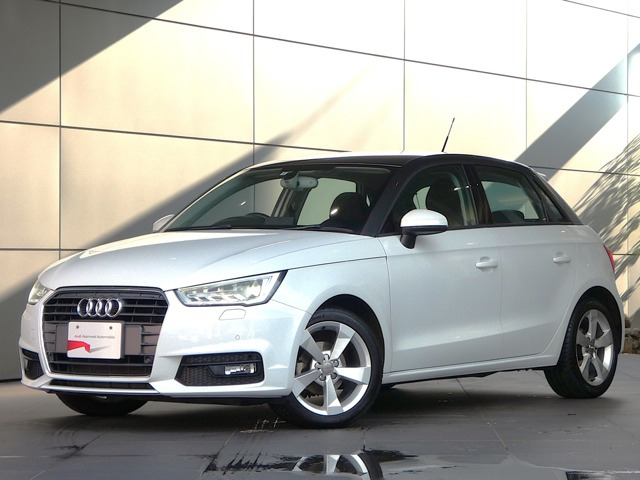 A1スポーツバック1.0 TFSI スポーツ