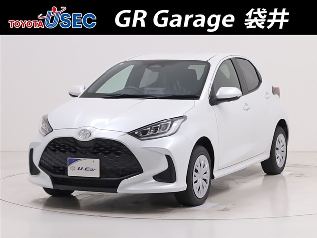 ヤリス1.5 ハイブリッド G E-Four 4WD