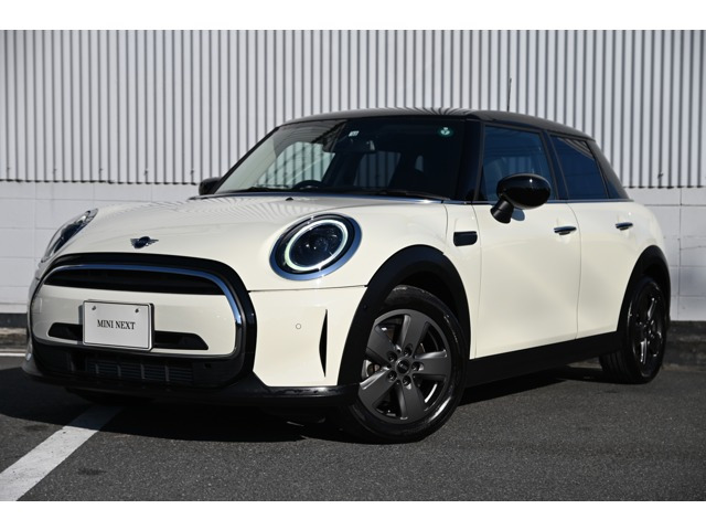 ミニクーパー プレミアム プラスパッケージ DCT