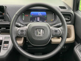 【純正革巻きステアリング】上質な革を使用することで、手にしっかり馴染みとても運転しやすいハンドルです♪