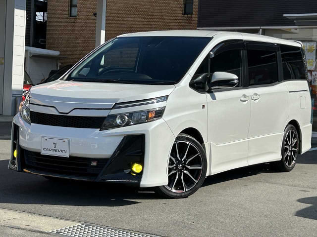 ヴォクシー2.0 ZS GR スポーツ