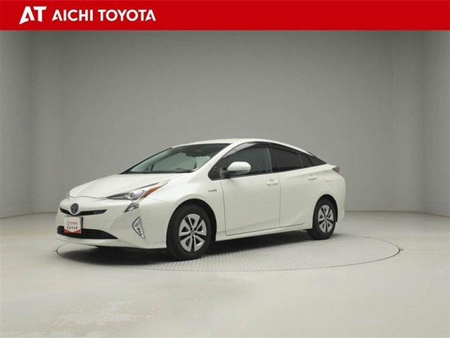 プリウス1.8 A プレミアム E-Four 4WD